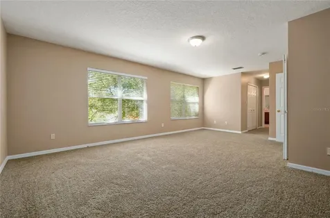 582 Lisa Karen Circle Apopka FL 32712