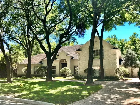 16204 Sierra De Avila Tampa FL 33613