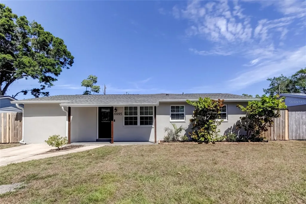 6995 84th Avenue N Pinellas Park FL 33781