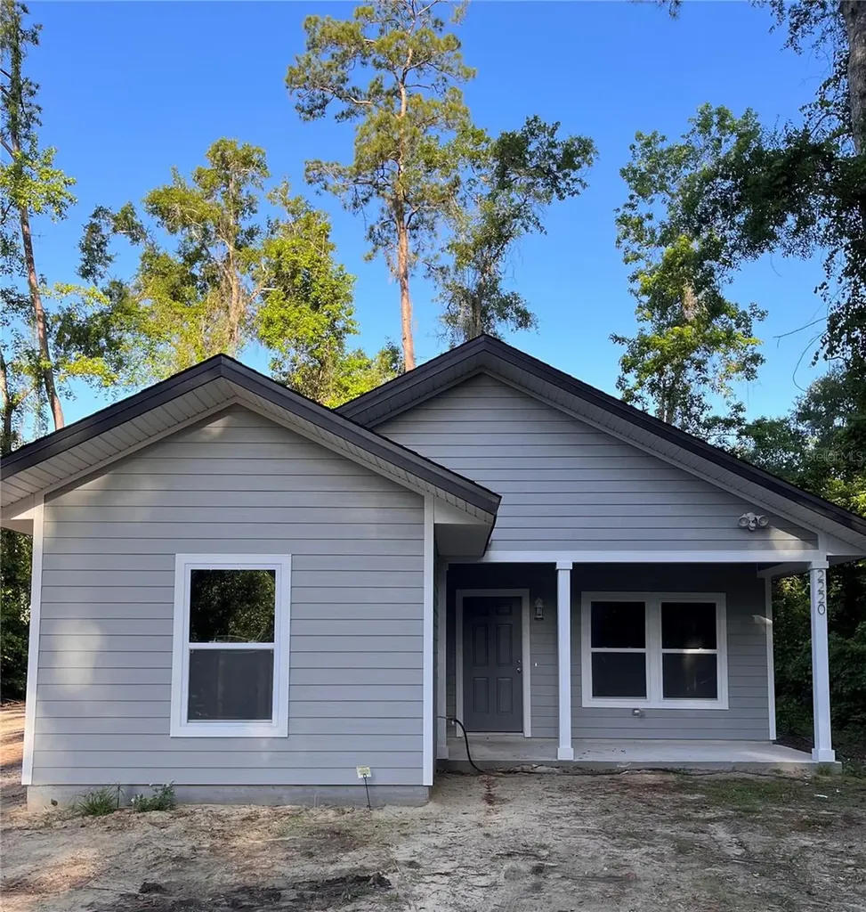 2220 SE 45th Terrace Gainesville FL 32641