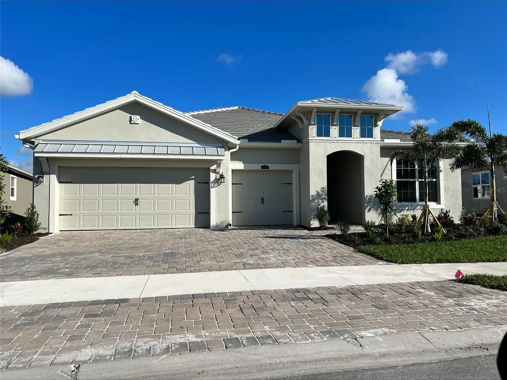 5561 Long Shore Loop Sarasota FL 34238