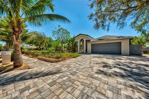 7926 Harwood Road Seminole FL 33777