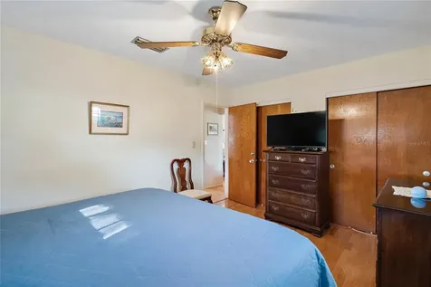 2821 46th Avenue S St Petersburg FL 33712