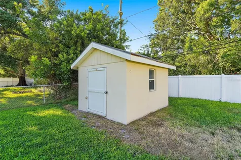 2821 46th Avenue S St Petersburg FL 33712