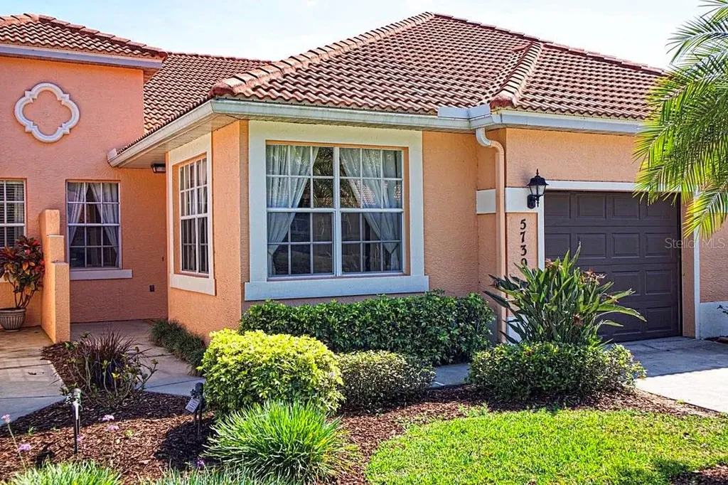 5739 Spanish Point Court Palmetto FL 34221