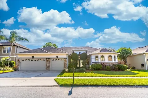 1991 Cascades Cove Drive Orlando FL 32820