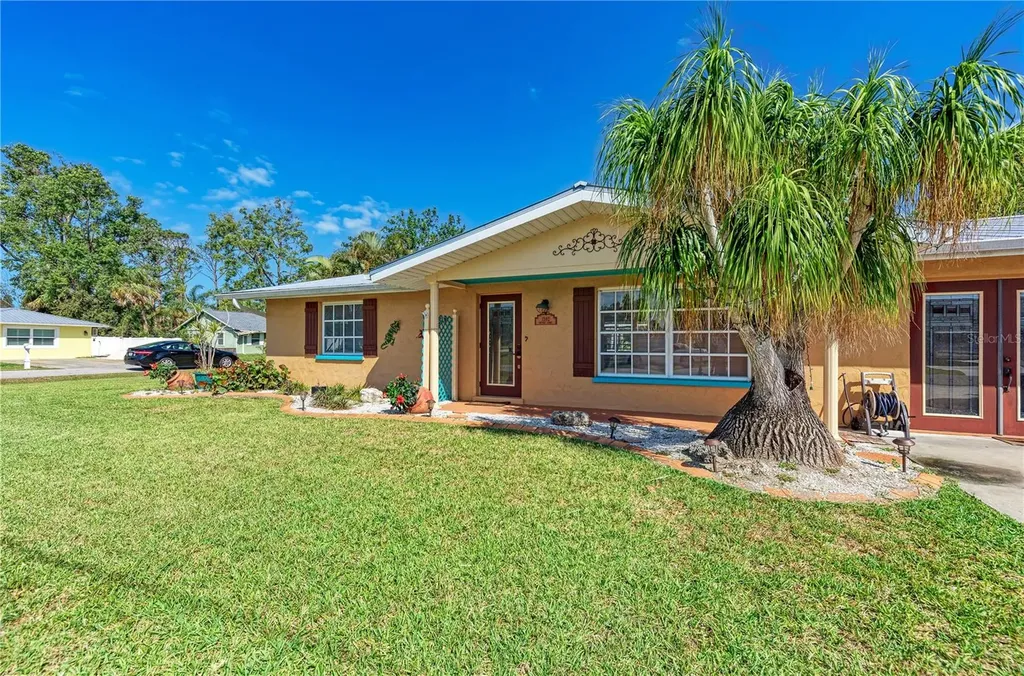 1592 Keyway Court Englewood FL 34223
