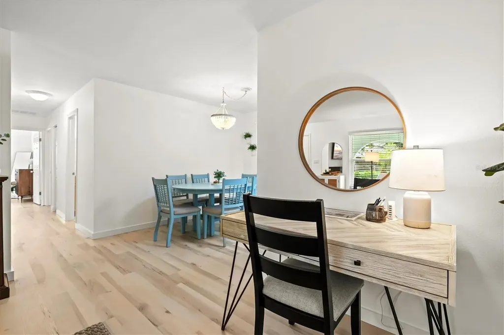 3210 Wood Street Sarasota FL 34237