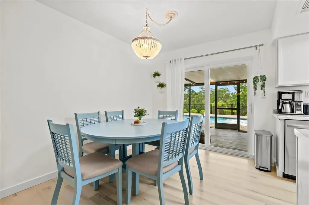 3210 Wood Street Sarasota FL 34237
