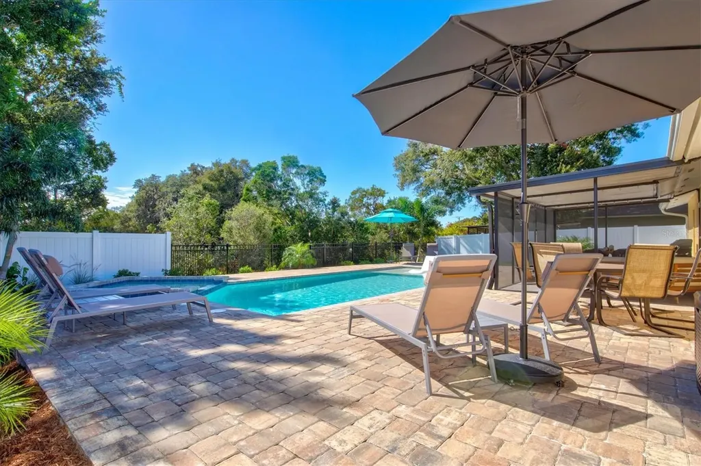 3210 Wood Street Sarasota FL 34237
