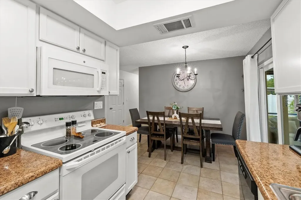 3210 Wood Street Sarasota FL 34237
