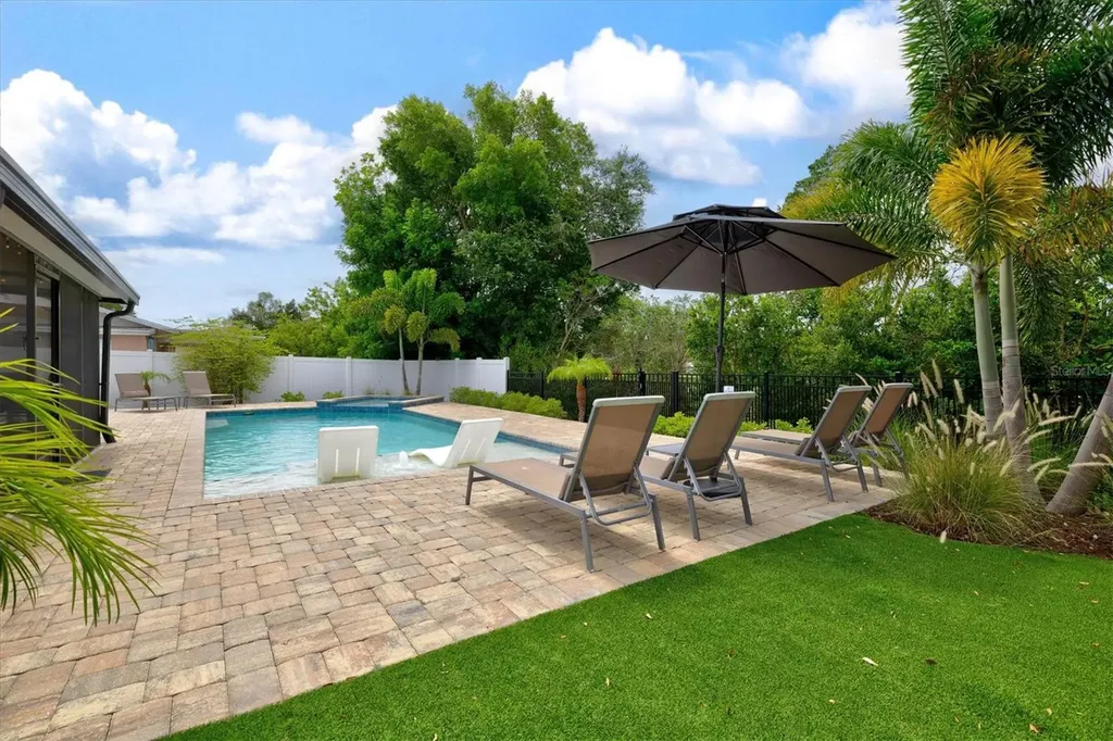 3210 Wood Street Sarasota FL 34237