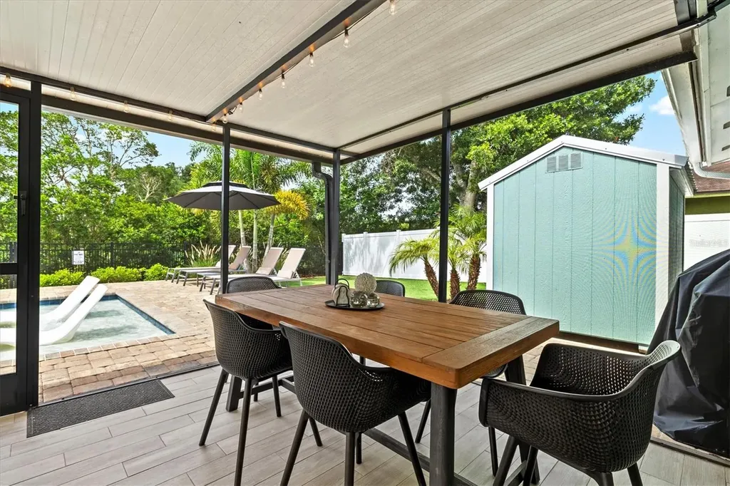 3210 Wood Street Sarasota FL 34237