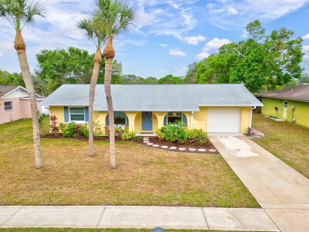 3210 Wood Street Sarasota FL 34237