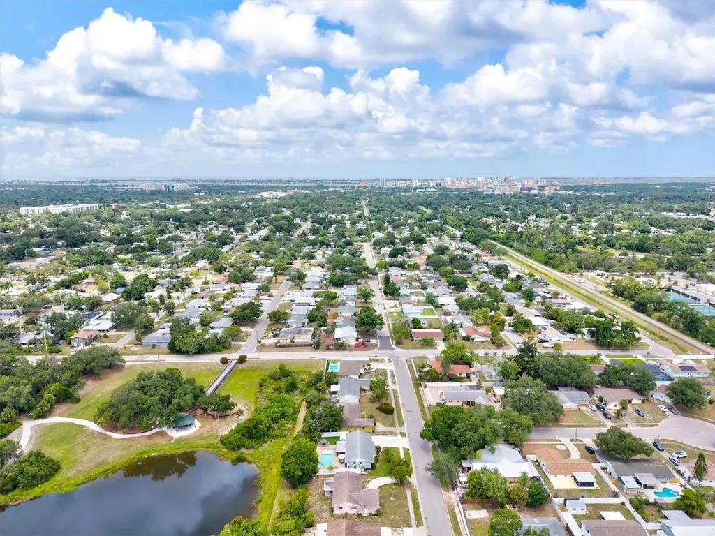 3210 Wood Street Sarasota FL 34237