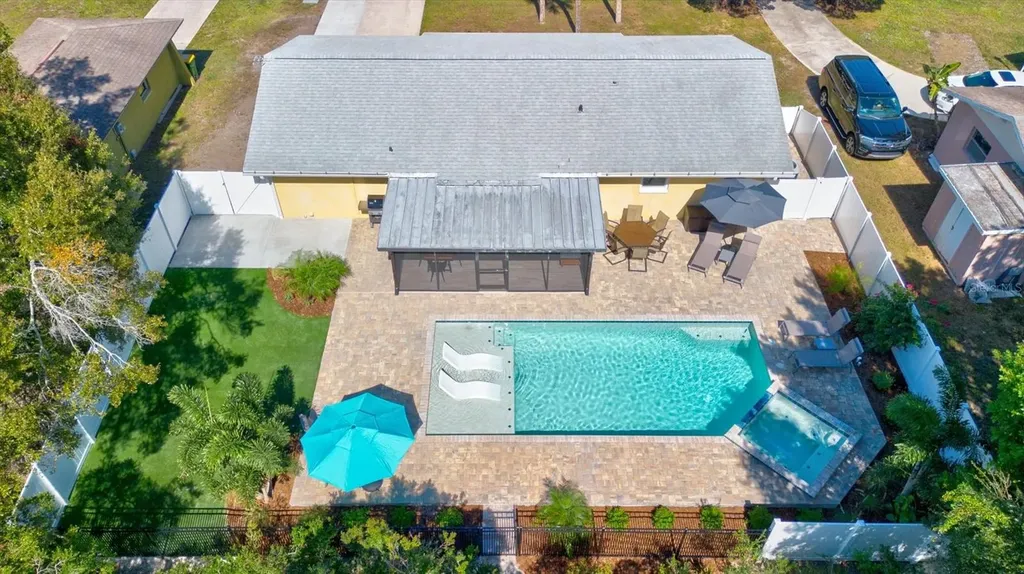 3210 Wood Street Sarasota FL 34237