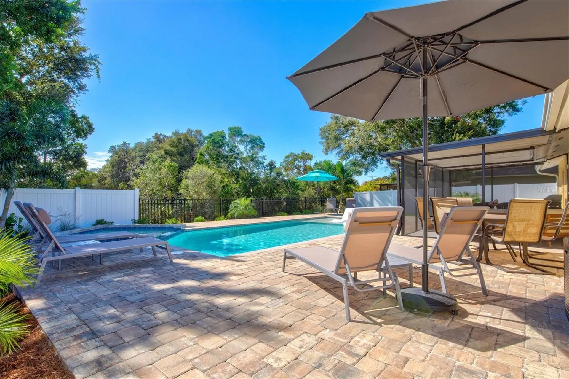 3210 Wood Street Sarasota FL 34237