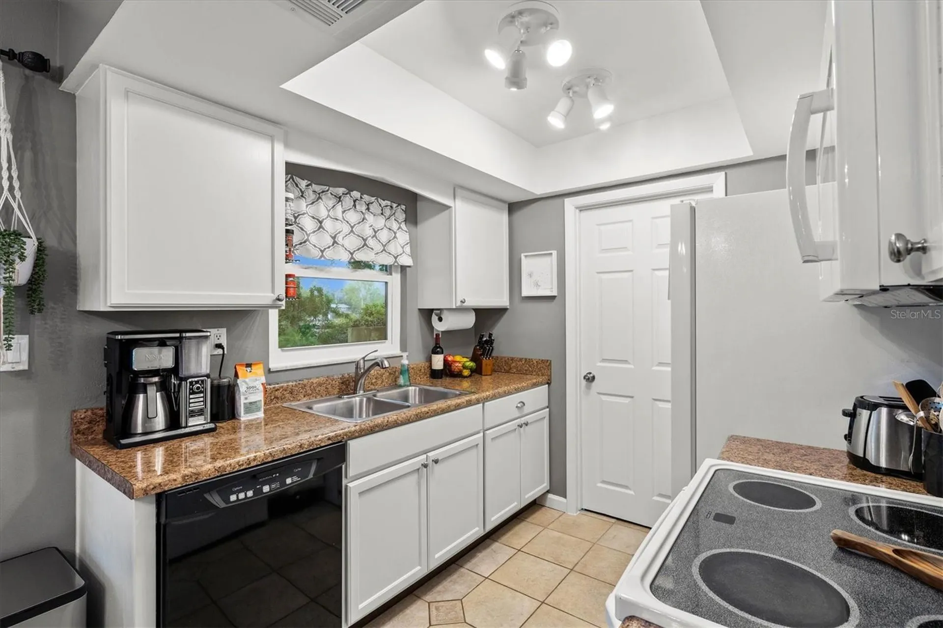 3210 Wood Street Sarasota FL 34237