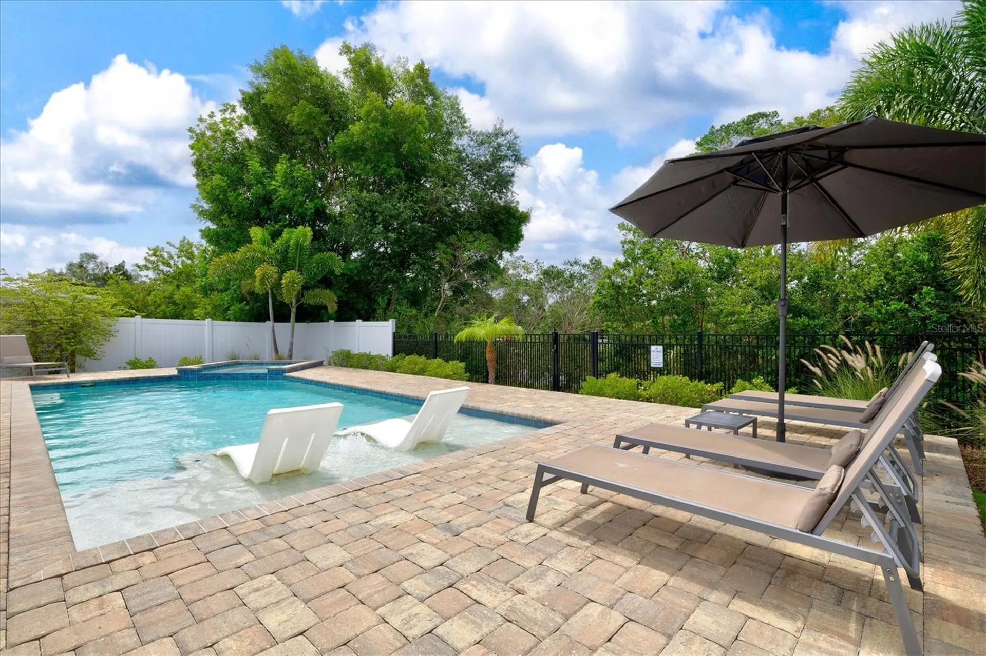 3210 Wood Street Sarasota FL 34237