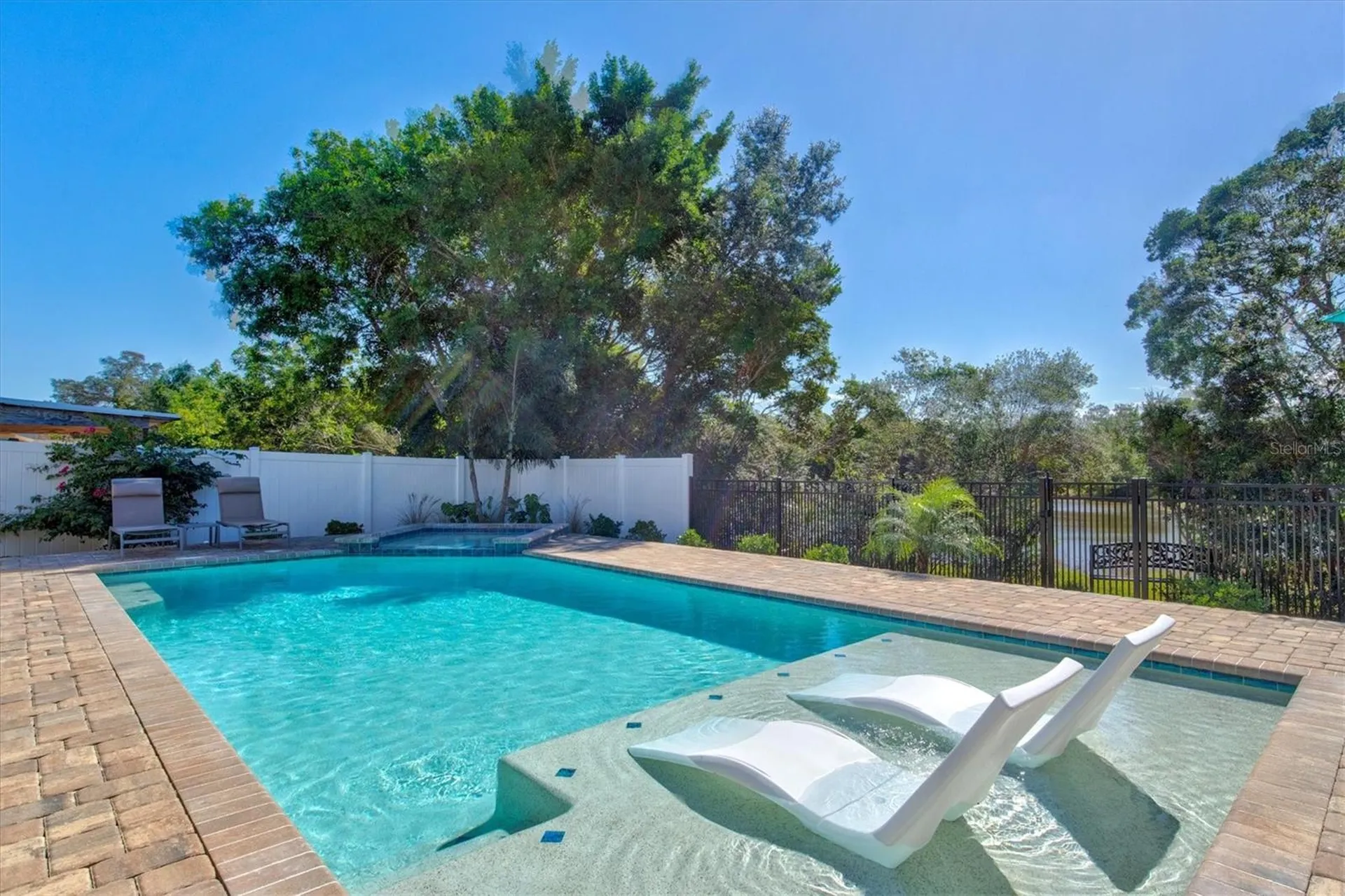 3210 Wood Street Sarasota FL 34237