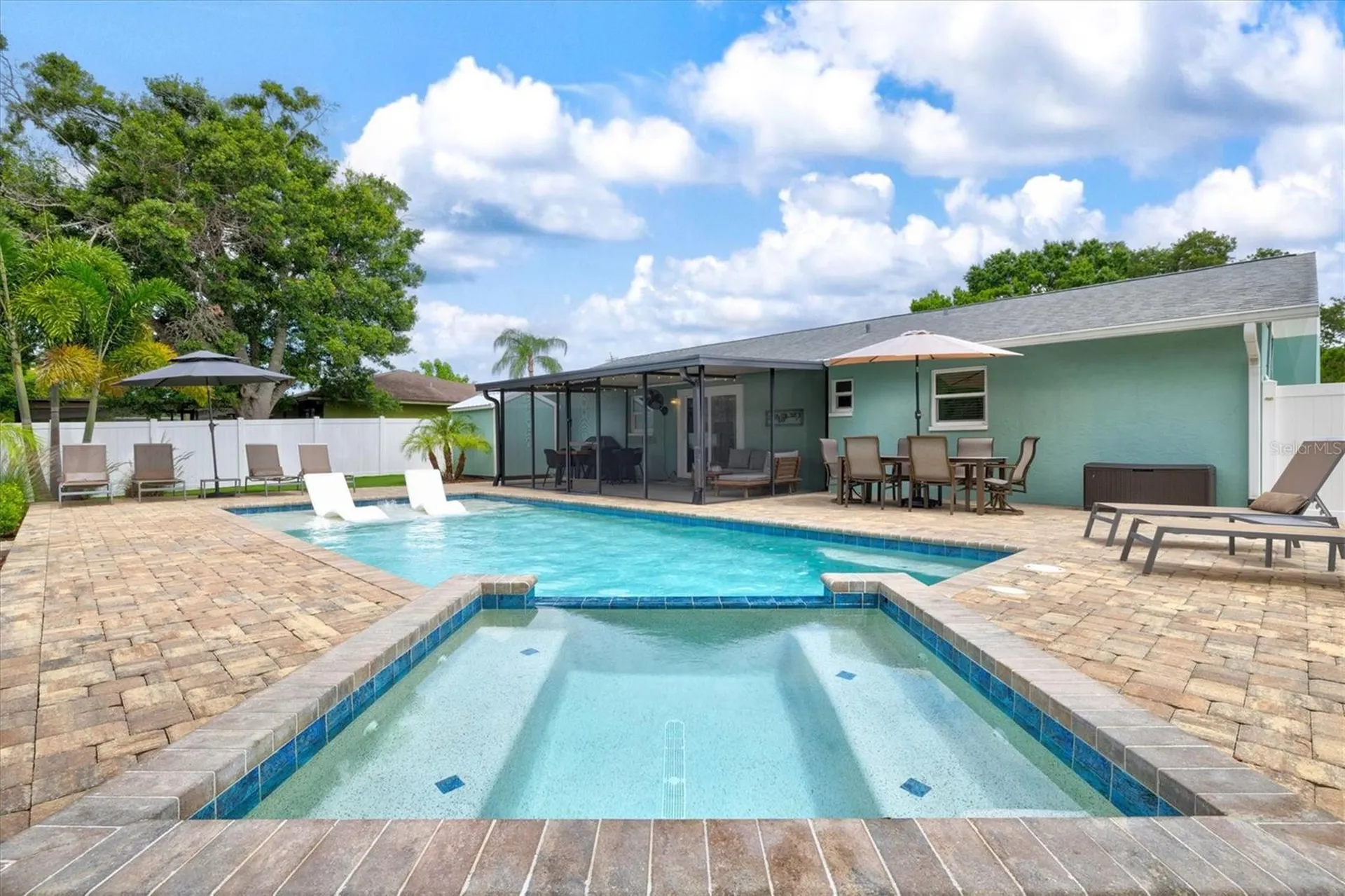 3210 Wood Street Sarasota FL 34237