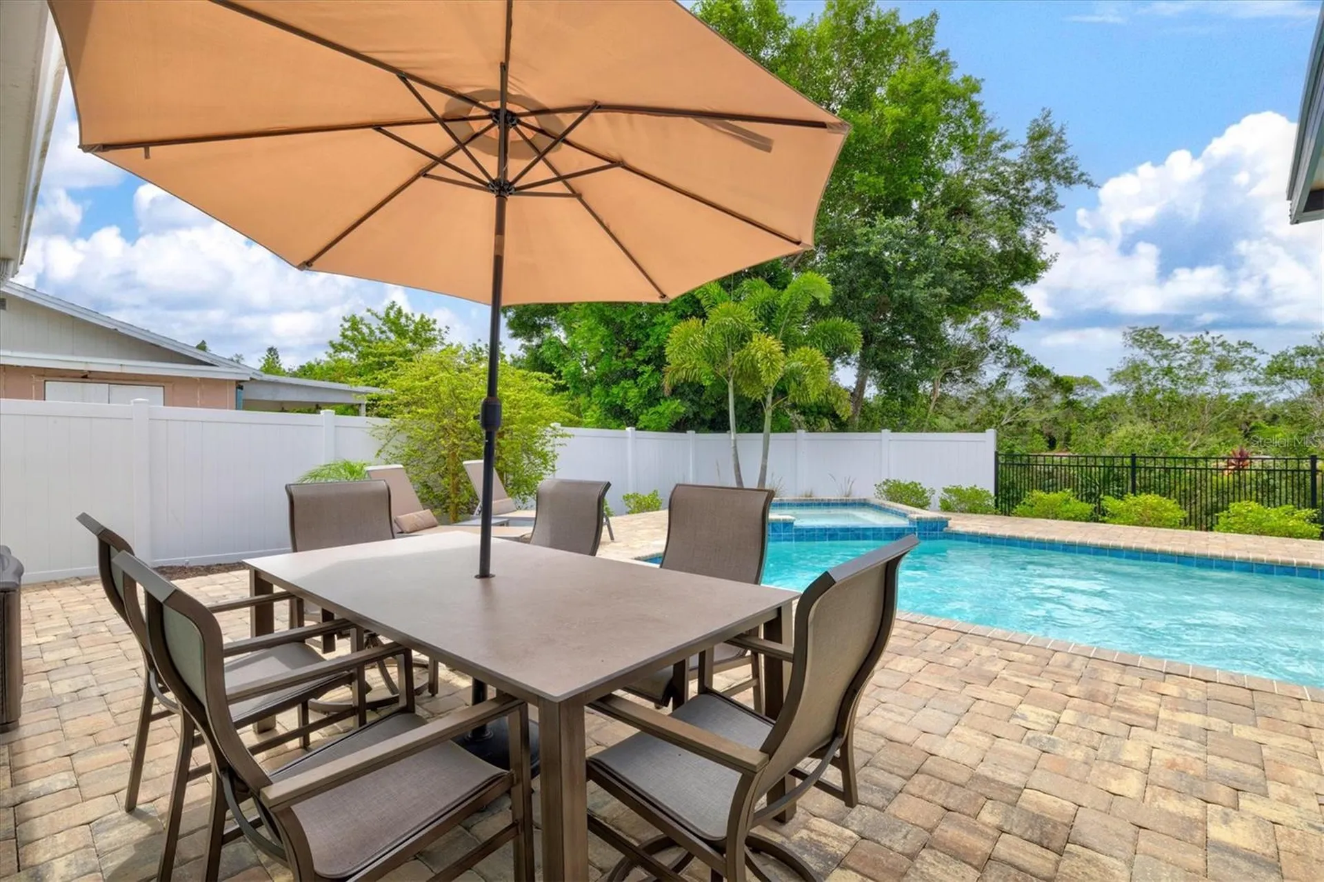3210 Wood Street Sarasota FL 34237