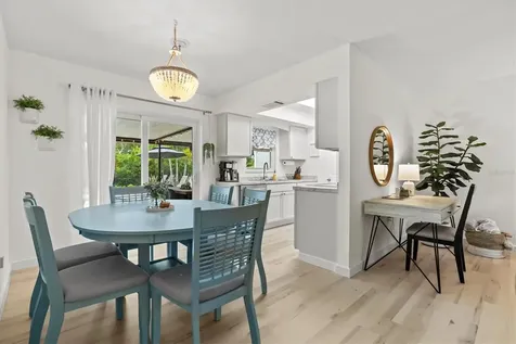 3210 Wood Street Sarasota FL 34237