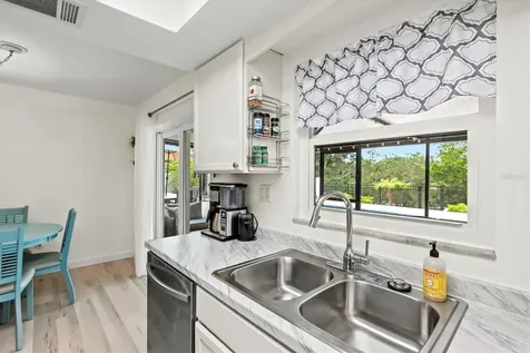 3210 Wood Street Sarasota FL 34237