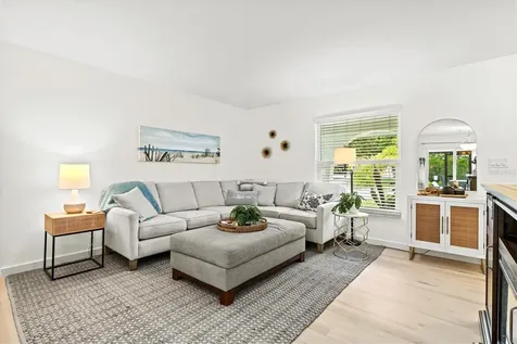 3210 Wood Street Sarasota FL 34237