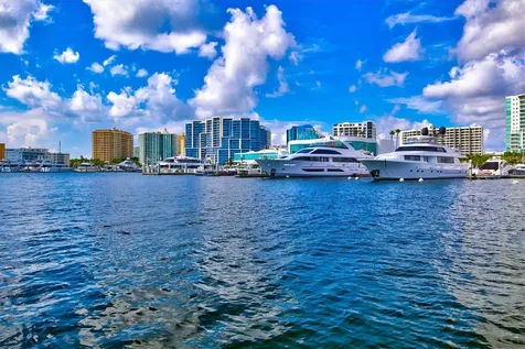 3210 Wood Street Sarasota FL 34237
