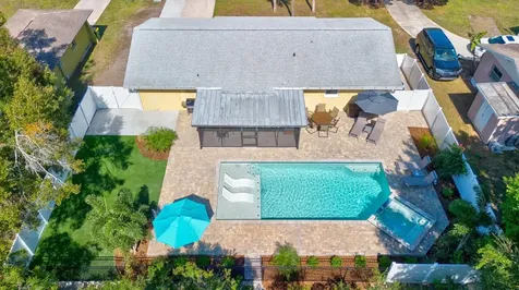 3210 Wood Street Sarasota FL 34237