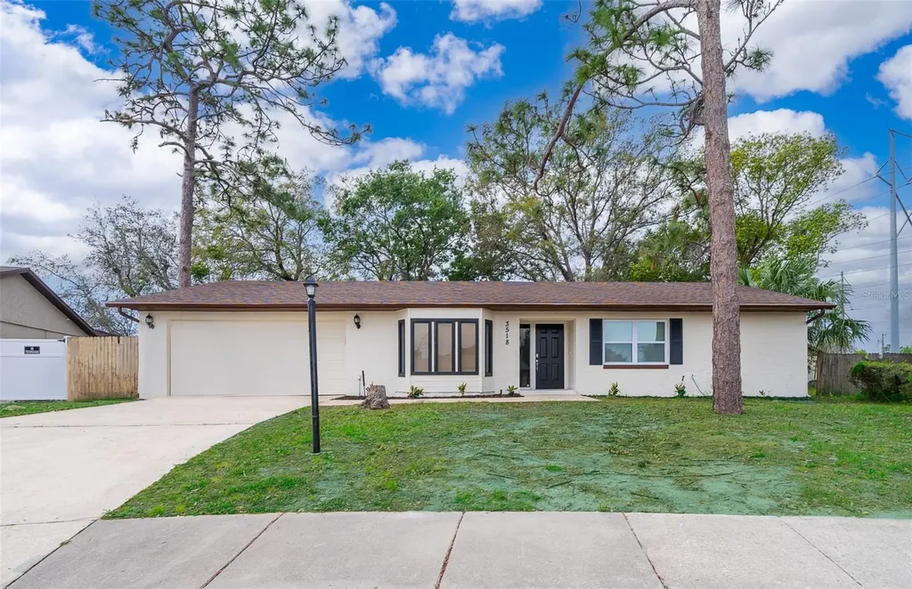 3518 Pine Ridge Court Orlando FL 32808