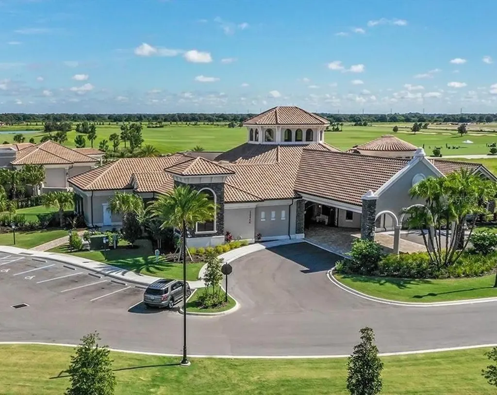 5710 Palmer Circle Bradenton FL 34211