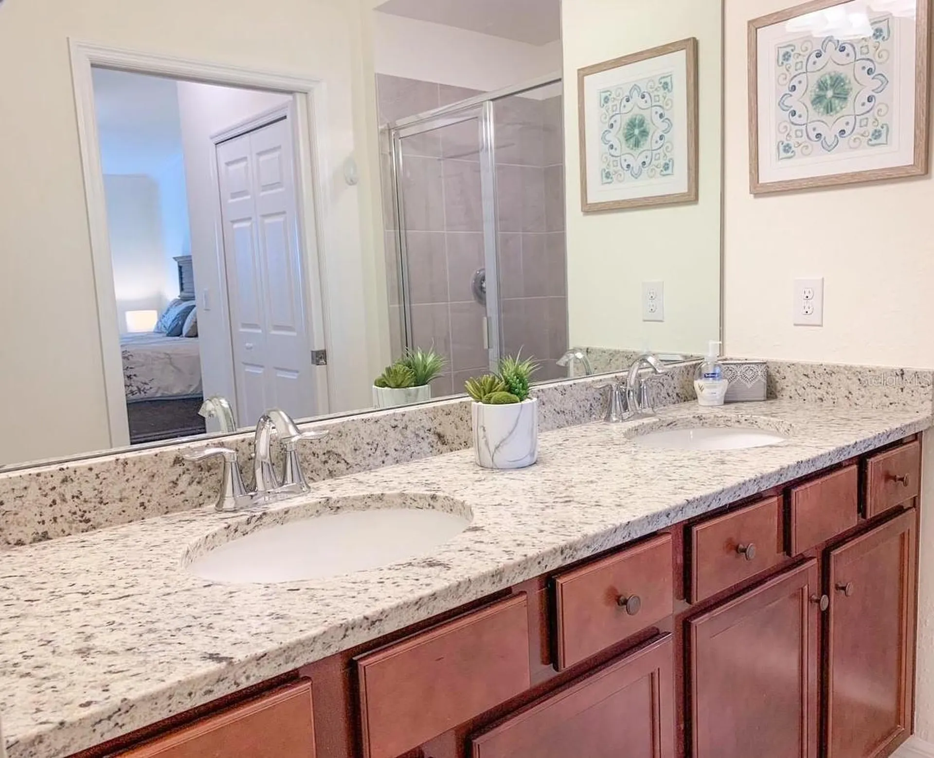 5710 Palmer Circle Bradenton FL 34211