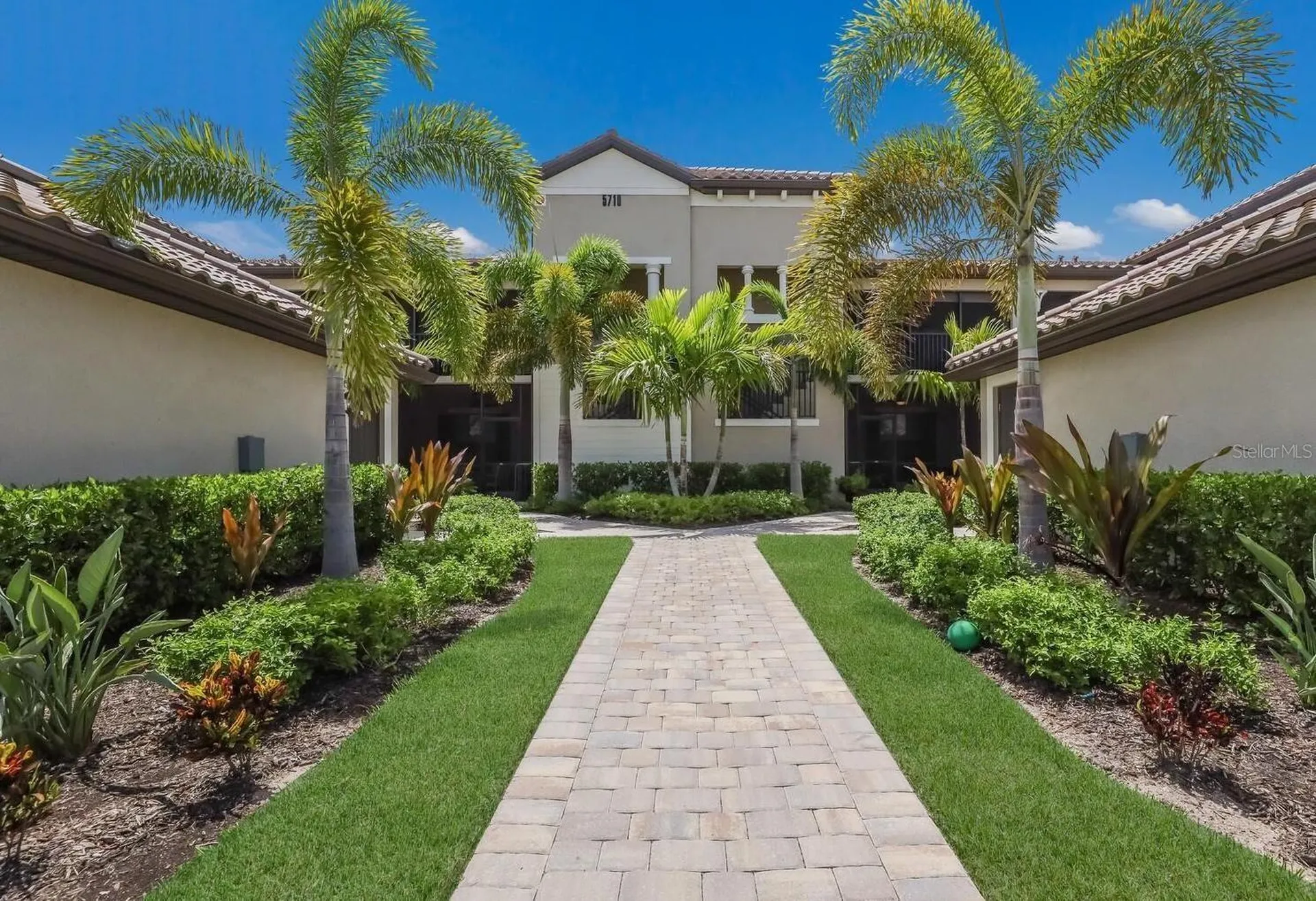 5710 Palmer Circle Bradenton FL 34211