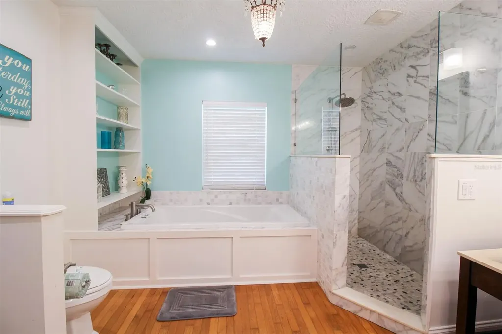 5812 7th Avenue NW Bradenton FL 34209