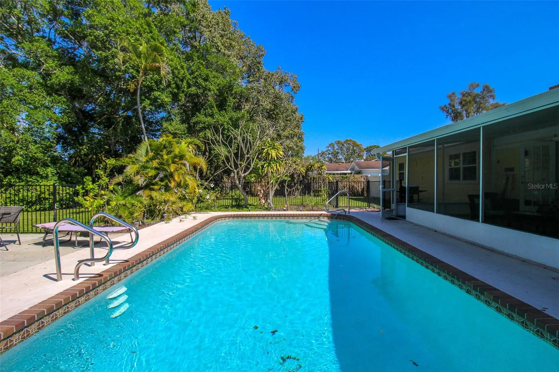 5812 7th Avenue NW Bradenton FL 34209
