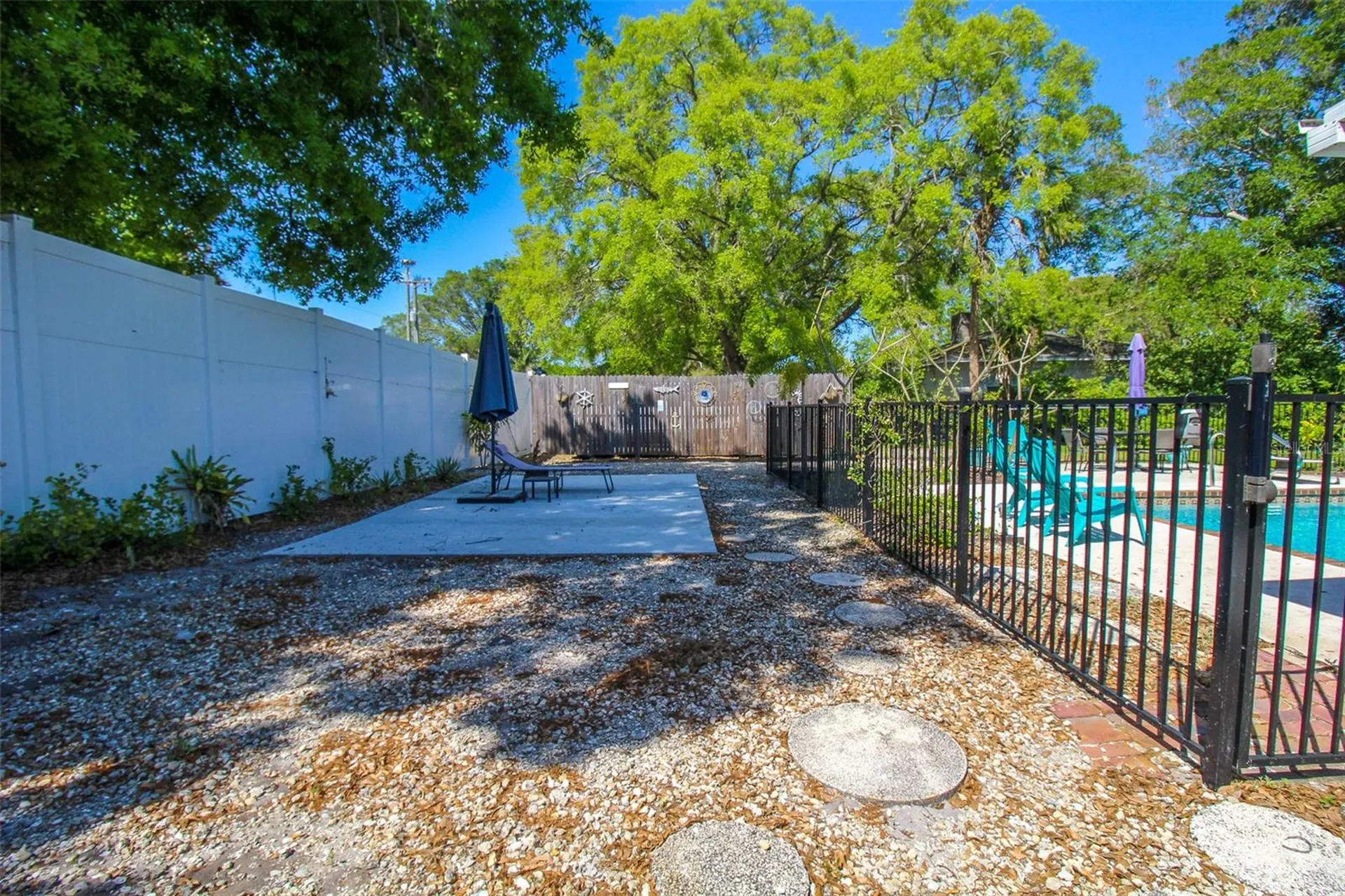 5812 7th Avenue NW Bradenton FL 34209