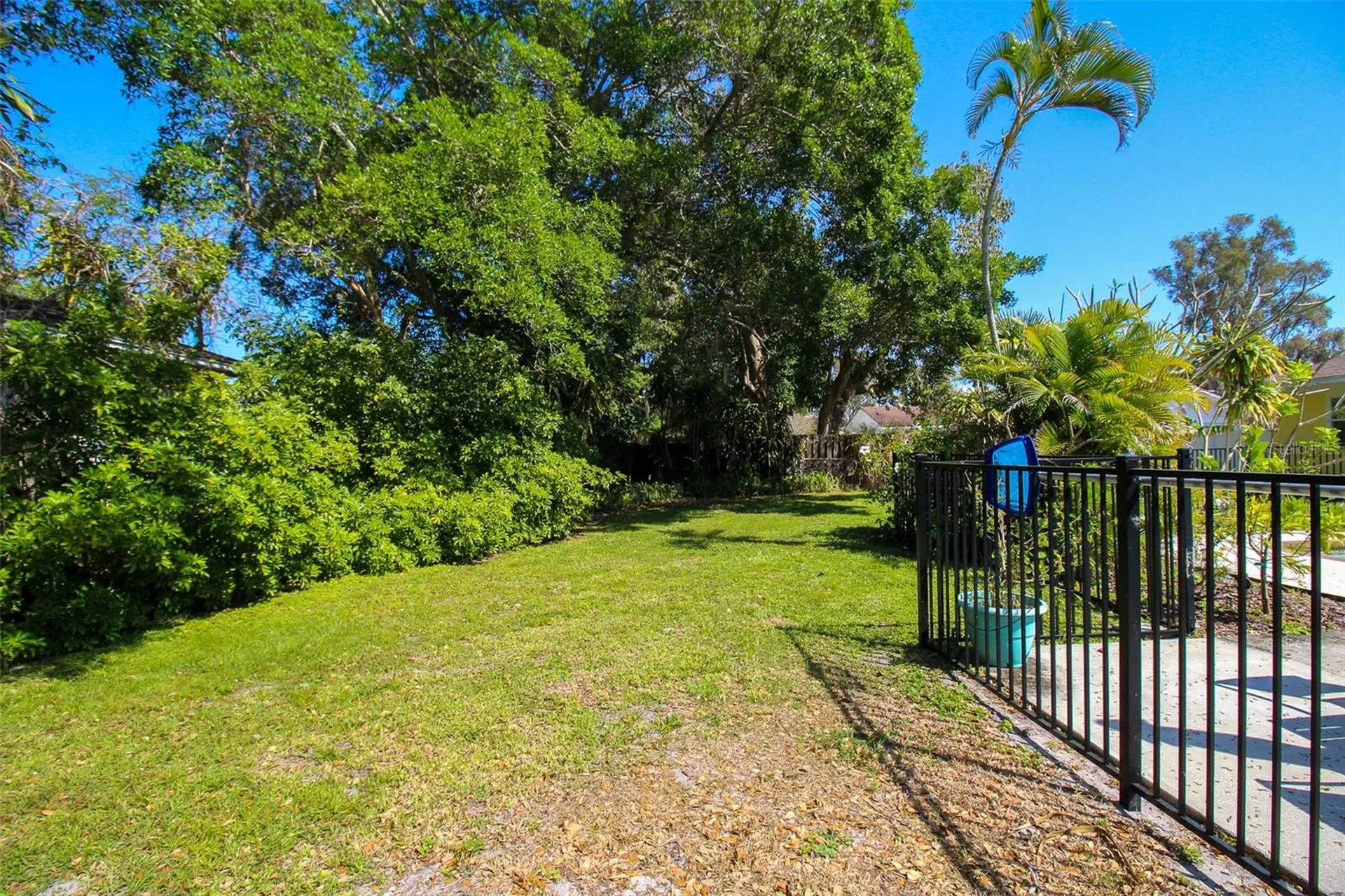 5812 7th Avenue NW Bradenton FL 34209
