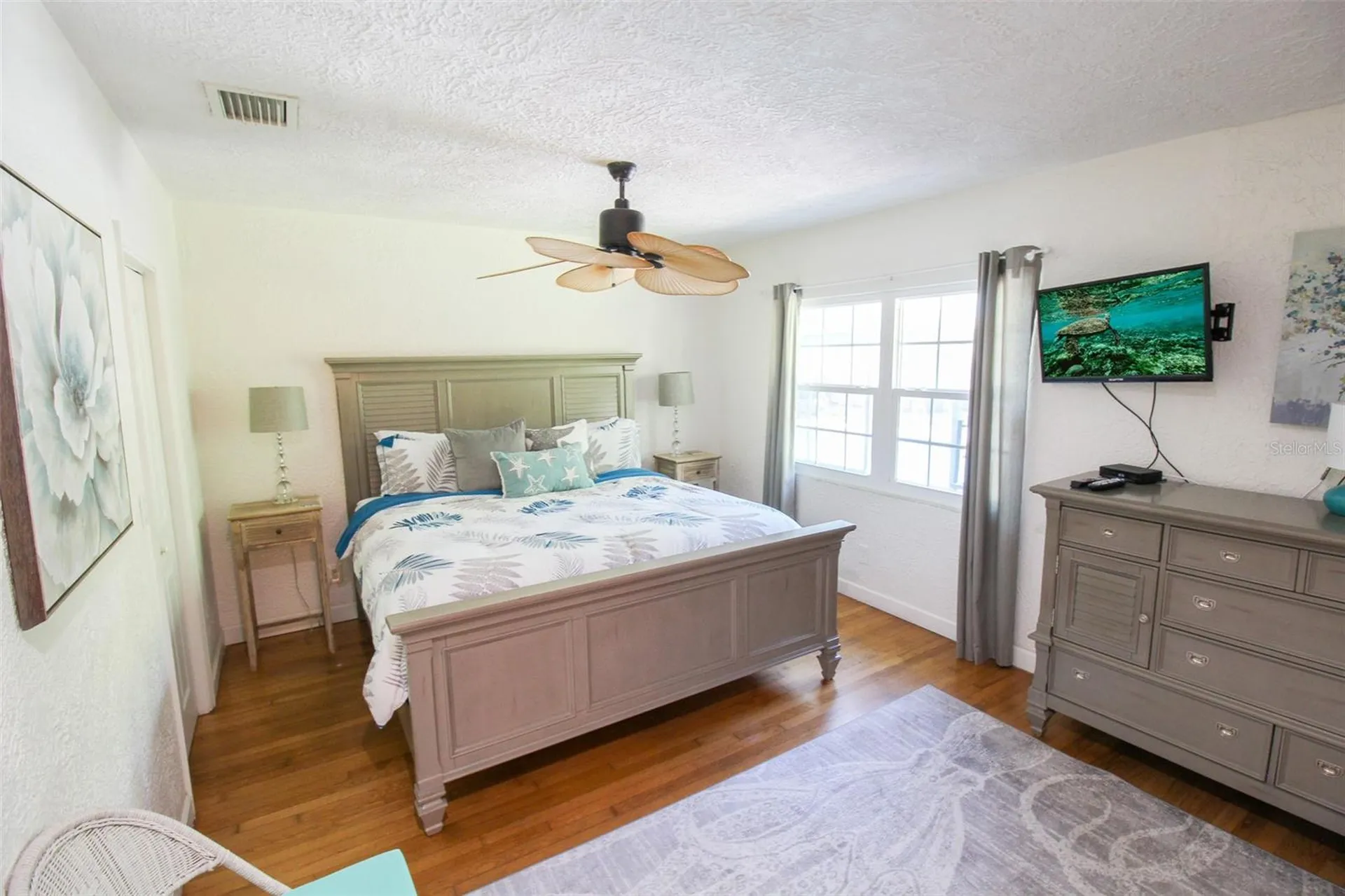5812 7th Avenue NW Bradenton FL 34209