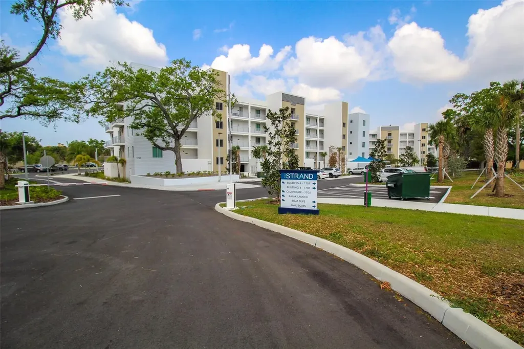 1703 N Tamiami Trail Sarasota FL 34234