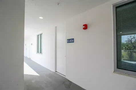 1703 N Tamiami Trail Sarasota FL 34234