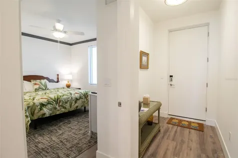 1703 N Tamiami Trail Sarasota FL 34234