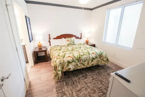1703 N Tamiami Trail Sarasota FL 34234