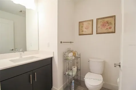1703 N Tamiami Trail Sarasota FL 34234