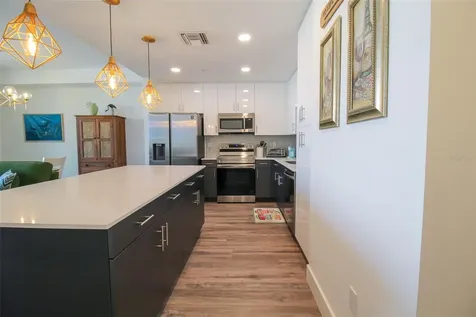 1703 N Tamiami Trail Sarasota FL 34234
