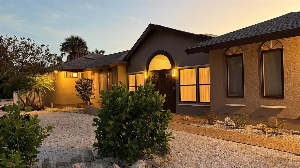 2709 Casey Key Road Nokomis FL 34275