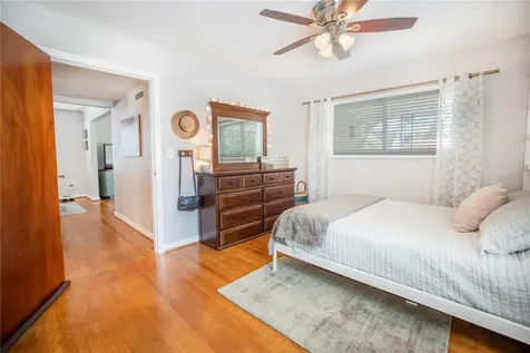 4621 Dartmouth Avenue N St Petersburg FL 33713