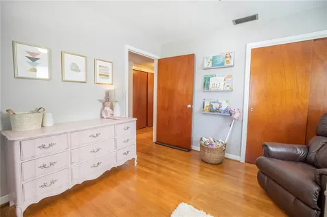 4621 Dartmouth Avenue N St Petersburg FL 33713