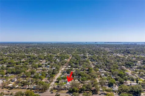 4621 Dartmouth Avenue N St Petersburg FL 33713